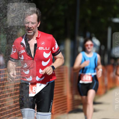 07.09.2025 - 19. Norderstedt Triathlon Michael Strokosch http://msf.ph/oto/8807828 07.09.2025 12:41:59 Laufen 756, 800, 1243, 1327 meine-sportfotos.de