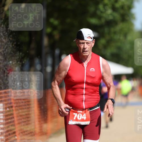 07.09.2025 - 19. Norderstedt Triathlon Michael Strokosch http://msf.ph/oto/8807844 07.09.2025 12:14:05 Laufen 704, 1246, 1334 meine-sportfotos.de