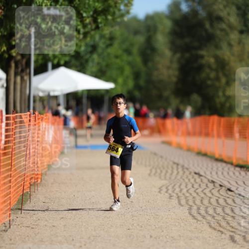 07.09.2025 - 19. Norderstedt Triathlon Michael Strokosch http://msf.ph/oto/8807865 07.09.2025 09:49:52 Laufen 564 meine-sportfotos.de