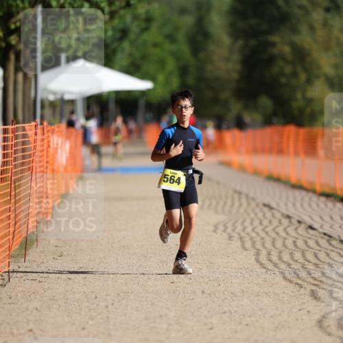 07.09.2025 - 19. Norderstedt Triathlon Michael Strokosch http://msf.ph/oto/8807877 07.09.2025 09:49:53 Laufen 564 meine-sportfotos.de