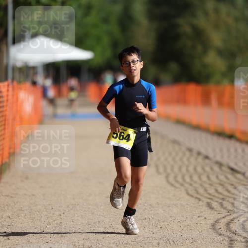 07.09.2025 - 19. Norderstedt Triathlon Michael Strokosch http://msf.ph/oto/8807912 07.09.2025 09:49:55 Laufen 564 meine-sportfotos.de