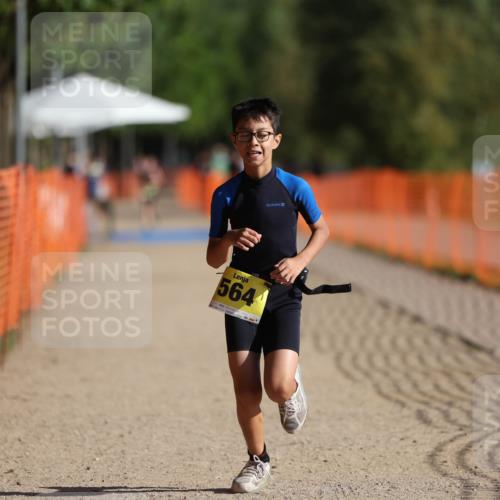 07.09.2025 - 19. Norderstedt Triathlon Michael Strokosch http://msf.ph/oto/8807916 07.09.2025 09:49:56 Laufen 564 meine-sportfotos.de