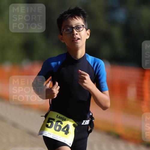 07.09.2025 - 19. Norderstedt Triathlon Michael Strokosch http://msf.ph/oto/8807943 07.09.2025 09:49:58 Laufen 564 meine-sportfotos.de