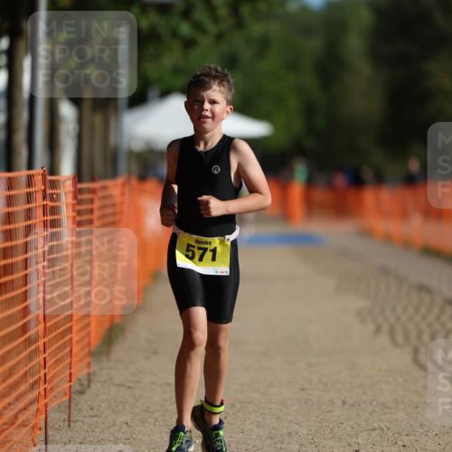 07.09.2025 - 19. Norderstedt Triathlon Michael Strokosch http://msf.ph/oto/8807985 07.09.2025 09:50:20 Laufen 571 meine-sportfotos.de
