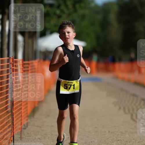 07.09.2025 - 19. Norderstedt Triathlon Michael Strokosch http://msf.ph/oto/8807989 07.09.2025 09:50:20 Laufen 571 meine-sportfotos.de