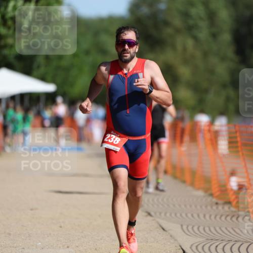07.09.2025 - 19. Norderstedt Triathlon Michael Strokosch http://msf.ph/oto/8808016 07.09.2025 11:31:38 Laufen 238, 1390 meine-sportfotos.de