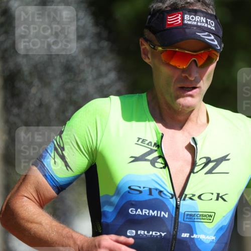 07.09.2025 - 19. Norderstedt Triathlon Michael Strokosch http://msf.ph/oto/8808117 07.09.2025 11:31:47 Laufen 200, 1176, 1390 meine-sportfotos.de