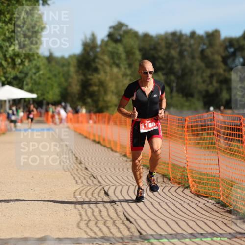 07.09.2025 - 19. Norderstedt Triathlon Michael Strokosch http://msf.ph/oto/8808219 07.09.2025 10:29:43 Laufen 1148 meine-sportfotos.de