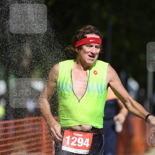 07.09.2025 - 19. Norderstedt Triathlon Michael Strokosch http://msf.ph/oto/8808241 07.09.2025 12:43:14 Laufen 818, 1294, 1351, 1379 meine-sportfotos.de