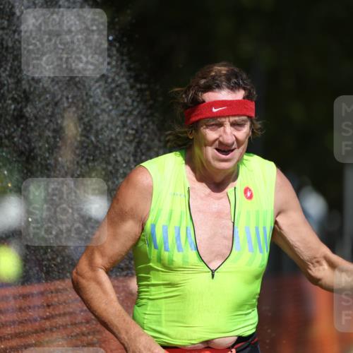 07.09.2025 - 19. Norderstedt Triathlon Michael Strokosch http://msf.ph/oto/8808249 07.09.2025 12:43:14 Laufen 818, 1294, 1351, 1379 meine-sportfotos.de