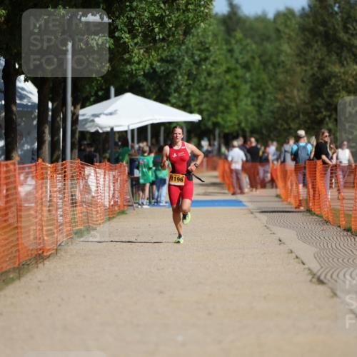 07.09.2025 - 19. Norderstedt Triathlon Michael Strokosch http://msf.ph/oto/8808455 07.09.2025 11:33:35 Laufen 1196, 1274 meine-sportfotos.de