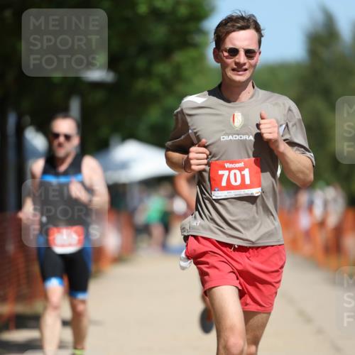 07.09.2025 - 19. Norderstedt Triathlon Michael Strokosch http://msf.ph/oto/8808472 07.09.2025 12:44:12 Laufen 212, 701, 850 meine-sportfotos.de