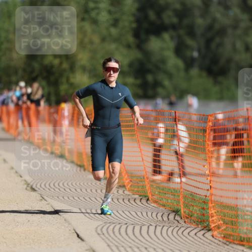 07.09.2025 - 19. Norderstedt Triathlon Michael Strokosch http://msf.ph/oto/8808558 07.09.2025 11:33:53 Laufen 1227 meine-sportfotos.de