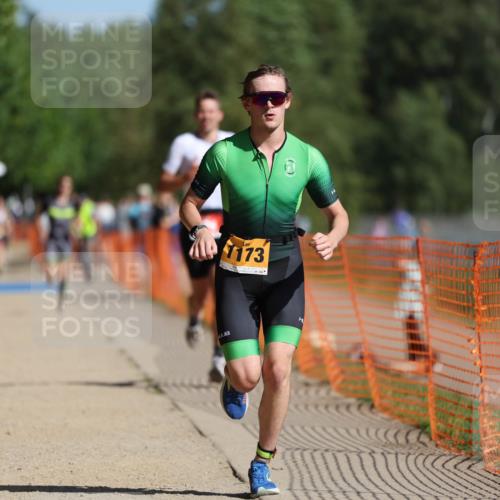 07.09.2025 - 19. Norderstedt Triathlon Michael Strokosch http://msf.ph/oto/8808632 07.09.2025 11:34:19 Laufen 276, 1173 meine-sportfotos.de