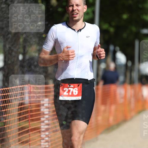 07.09.2025 - 19. Norderstedt Triathlon Michael Strokosch http://msf.ph/oto/8808671 07.09.2025 11:34:24 Laufen 276, 1173, 1175 meine-sportfotos.de