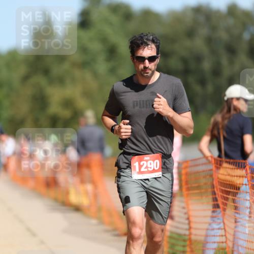 07.09.2025 - 19. Norderstedt Triathlon Michael Strokosch http://msf.ph/oto/8808730 07.09.2025 12:44:50 Laufen 258, 1252, 1290, 1338 meine-sportfotos.de