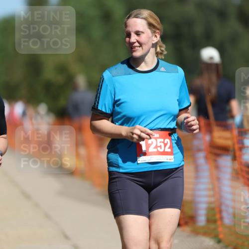 07.09.2025 - 19. Norderstedt Triathlon Michael Strokosch http://msf.ph/oto/8808790 07.09.2025 12:44:58 Laufen 258, 811, 1252, 1338 meine-sportfotos.de
