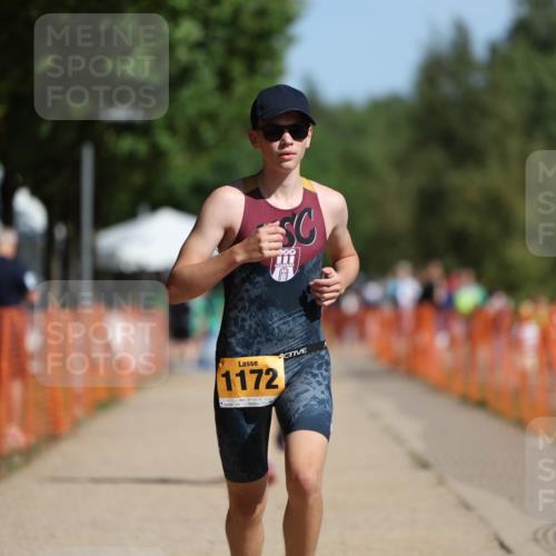 07.09.2025 - 19. Norderstedt Triathlon Michael Strokosch http://msf.ph/oto/8808793 07.09.2025 11:35:19 Laufen 1162, 1172 meine-sportfotos.de