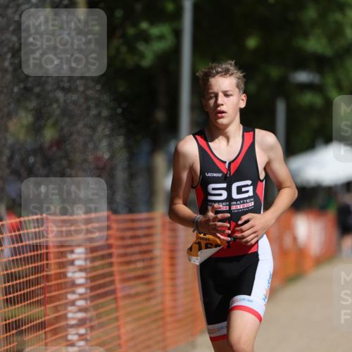 07.09.2025 - 19. Norderstedt Triathlon Michael Strokosch http://msf.ph/oto/8808848 07.09.2025 11:35:23 Laufen 1162, 1172 meine-sportfotos.de