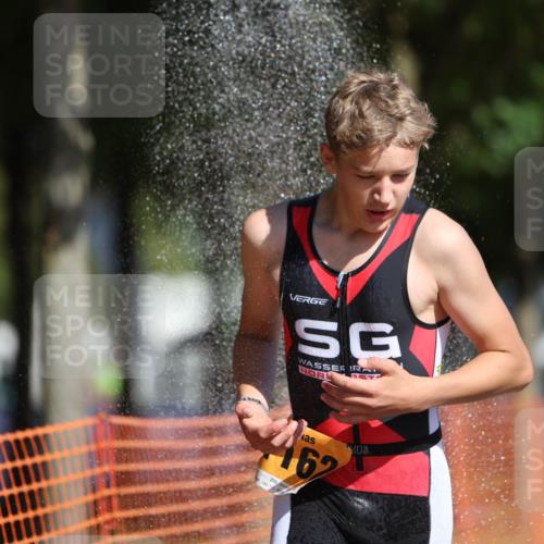 07.09.2025 - 19. Norderstedt Triathlon Michael Strokosch http://msf.ph/oto/8808868 07.09.2025 11:35:24 Laufen 1162, 1172 meine-sportfotos.de