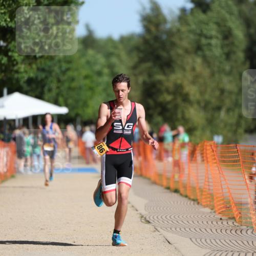 07.09.2025 - 19. Norderstedt Triathlon Michael Strokosch http://msf.ph/oto/8808896 07.09.2025 11:35:44 Laufen 1186 meine-sportfotos.de