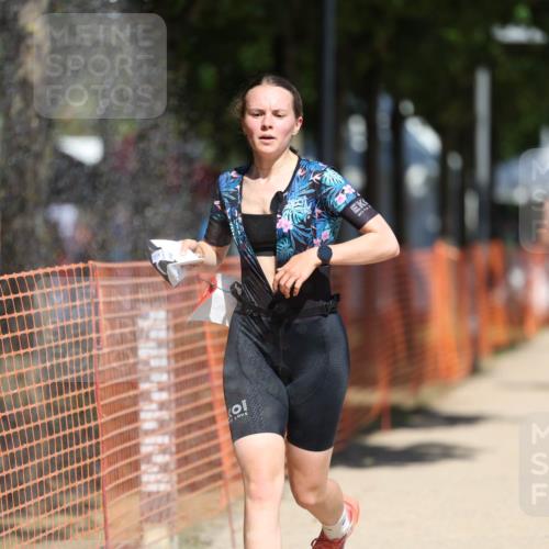 07.09.2025 - 19. Norderstedt Triathlon Michael Strokosch http://msf.ph/oto/8808918 07.09.2025 12:45:17 Laufen 729, 1272, 1343 meine-sportfotos.de