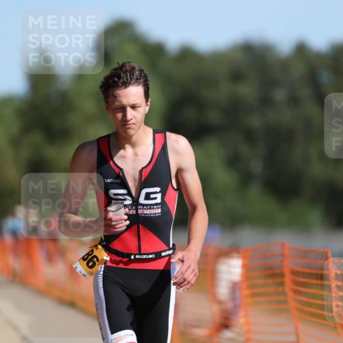 07.09.2025 - 19. Norderstedt Triathlon Michael Strokosch http://msf.ph/oto/8808936 07.09.2025 11:35:47 Laufen 1179, 1186 meine-sportfotos.de