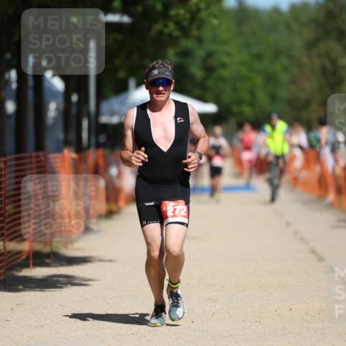 07.09.2025 - 19. Norderstedt Triathlon Michael Strokosch http://msf.ph/oto/8808966 07.09.2025 12:45:22 Laufen 1272, 1343 meine-sportfotos.de