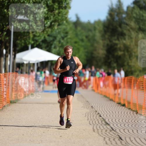 07.09.2025 - 19. Norderstedt Triathlon Michael Strokosch http://msf.ph/oto/8808991 07.09.2025 10:35:06 Laufen 1114 meine-sportfotos.de