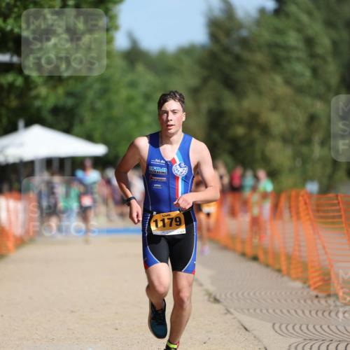 07.09.2025 - 19. Norderstedt Triathlon Michael Strokosch http://msf.ph/oto/8808994 07.09.2025 11:35:52 Laufen 1179 meine-sportfotos.de