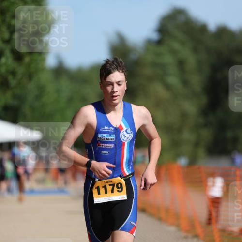 07.09.2025 - 19. Norderstedt Triathlon Michael Strokosch http://msf.ph/oto/8809011 07.09.2025 11:35:53 Laufen 1179, 1211 meine-sportfotos.de