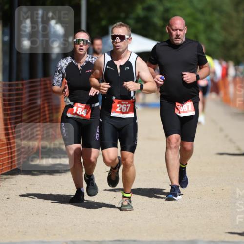 07.09.2025 - 19. Norderstedt Triathlon Michael Strokosch http://msf.ph/oto/8809076 07.09.2025 12:45:41 Laufen 184, 245, 267, 816, 1386, 1397 meine-sportfotos.de