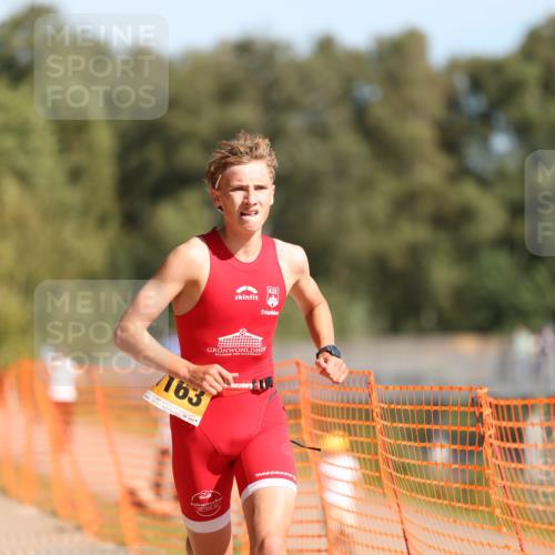 07.09.2025 - 19. Norderstedt Triathlon Michael Strokosch http://msf.ph/oto/8809102 07.09.2025 11:36:03 Laufen 749, 1163, 1208, 1211 meine-sportfotos.de