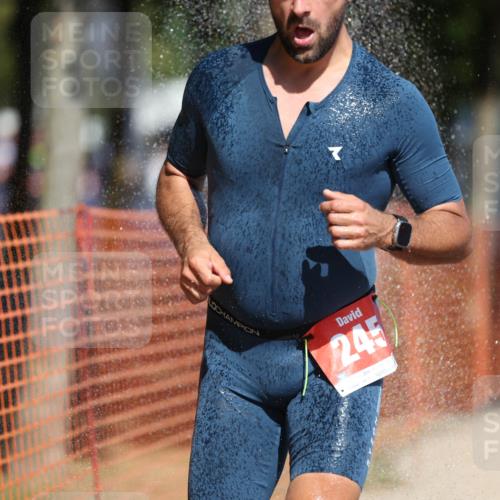 07.09.2025 - 19. Norderstedt Triathlon Michael Strokosch http://msf.ph/oto/8809113 07.09.2025 12:45:49 Laufen 226, 245, 1246, 1329, 1386 meine-sportfotos.de