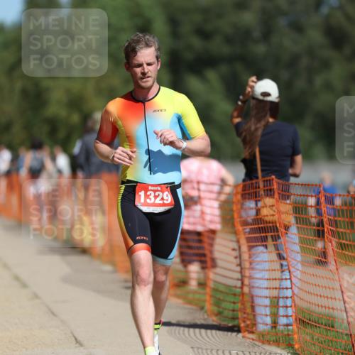 07.09.2025 - 19. Norderstedt Triathlon Michael Strokosch http://msf.ph/oto/8809122 07.09.2025 12:45:50 Laufen 226, 245, 1246, 1329, 1386 meine-sportfotos.de