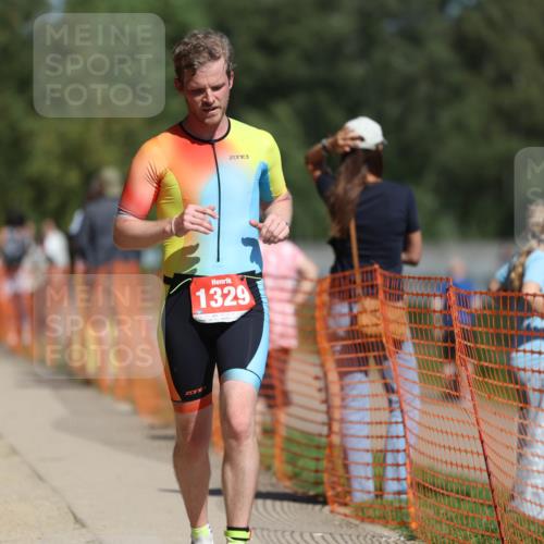 07.09.2025 - 19. Norderstedt Triathlon Michael Strokosch http://msf.ph/oto/8809126 07.09.2025 12:45:50 Laufen 226, 245, 1246, 1329, 1386 meine-sportfotos.de
