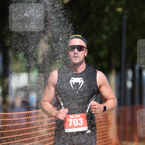 07.09.2025 - 19. Norderstedt Triathlon Michael Strokosch http://msf.ph/oto/8809270 07.09.2025 12:46:09 Laufen 703, 1370, 1382 meine-sportfotos.de