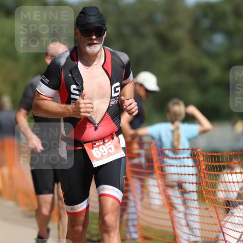 07.09.2025 - 19. Norderstedt Triathlon Michael Strokosch http://msf.ph/oto/8809384 07.09.2025 12:46:25 Laufen 278, 695, 728, 838, 1233 meine-sportfotos.de