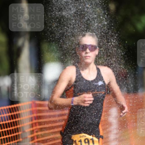 07.09.2025 - 19. Norderstedt Triathlon Michael Strokosch http://msf.ph/oto/8809508 07.09.2025 11:37:08 Laufen 1191 meine-sportfotos.de
