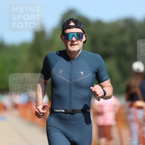 07.09.2025 - 19. Norderstedt Triathlon Michael Strokosch http://msf.ph/oto/8809562 07.09.2025 12:46:46 Laufen 251, 788 meine-sportfotos.de