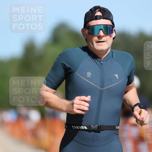 07.09.2025 - 19. Norderstedt Triathlon Michael Strokosch http://msf.ph/oto/8809570 07.09.2025 12:46:46 Laufen 251, 788 meine-sportfotos.de