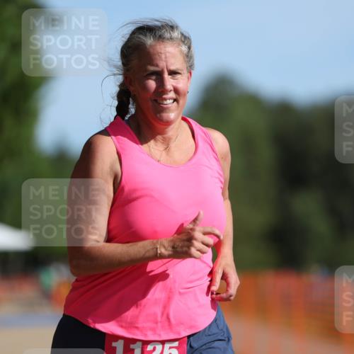 07.09.2025 - 19. Norderstedt Triathlon Michael Strokosch http://msf.ph/oto/8809642 07.09.2025 10:37:21 Laufen 1125 meine-sportfotos.de