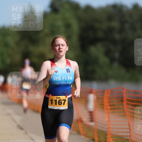 07.09.2025 - 19. Norderstedt Triathlon Michael Strokosch http://msf.ph/oto/8809667 07.09.2025 11:37:41 Laufen 1158, 1167 meine-sportfotos.de