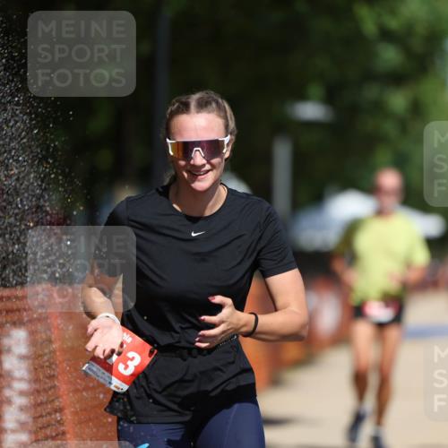 07.09.2025 - 19. Norderstedt Triathlon Michael Strokosch http://msf.ph/oto/8809678 07.09.2025 12:47:01 Laufen 696, 776, 1213, 1247 meine-sportfotos.de