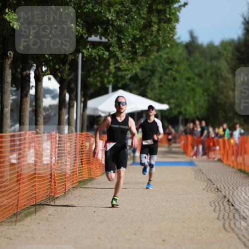 07.09.2025 - 19. Norderstedt Triathlon Michael Strokosch http://msf.ph/oto/8809685 07.09.2025 10:38:22 Laufen 1138, 1147 meine-sportfotos.de
