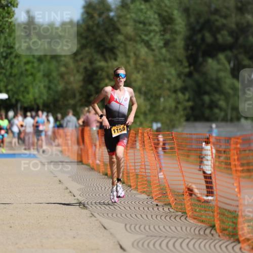 07.09.2025 - 19. Norderstedt Triathlon Michael Strokosch http://msf.ph/oto/8809688 07.09.2025 11:37:44 Laufen 1158, 1167 meine-sportfotos.de