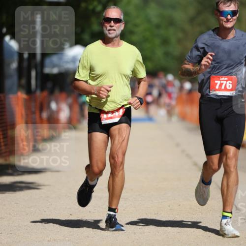 07.09.2025 - 19. Norderstedt Triathlon Michael Strokosch http://msf.ph/oto/8809707 07.09.2025 12:47:04 Laufen 696, 776, 1213, 1247 meine-sportfotos.de