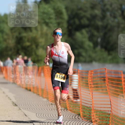 07.09.2025 - 19. Norderstedt Triathlon Michael Strokosch http://msf.ph/oto/8809716 07.09.2025 11:37:46 Laufen 1158, 1167 meine-sportfotos.de