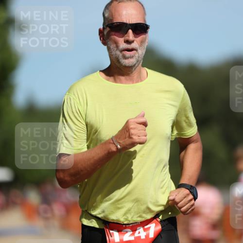07.09.2025 - 19. Norderstedt Triathlon Michael Strokosch http://msf.ph/oto/8809751 07.09.2025 12:47:07 Laufen 776, 1247 meine-sportfotos.de