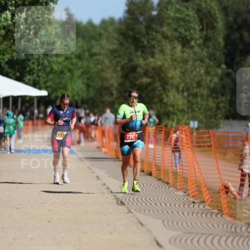 07.09.2025 - 19. Norderstedt Triathlon Michael Strokosch http://msf.ph/oto/8809770 07.09.2025 11:38:00 Laufen 770, 834, 1181 meine-sportfotos.de